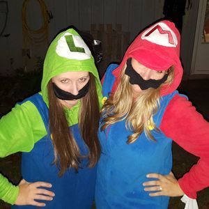 Meet your Posher, Adrian